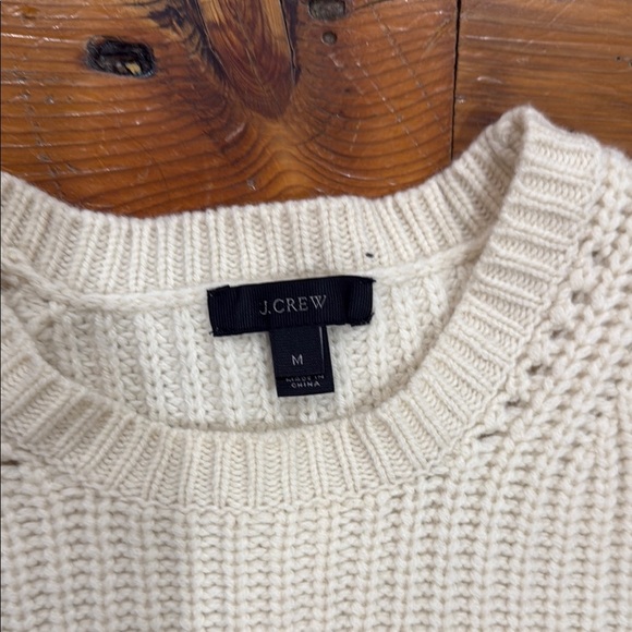 J.Crew Ivory Cream Knit Wool Sweater Size Medium - Picture 2 of 8